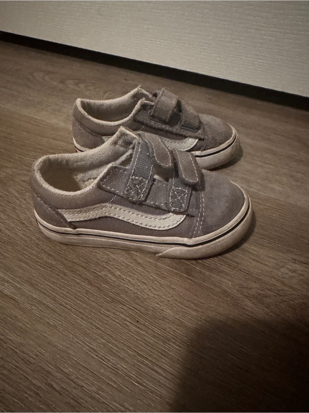 Vans Kids Suede Velcro Sneakers - Gray with White Stripe